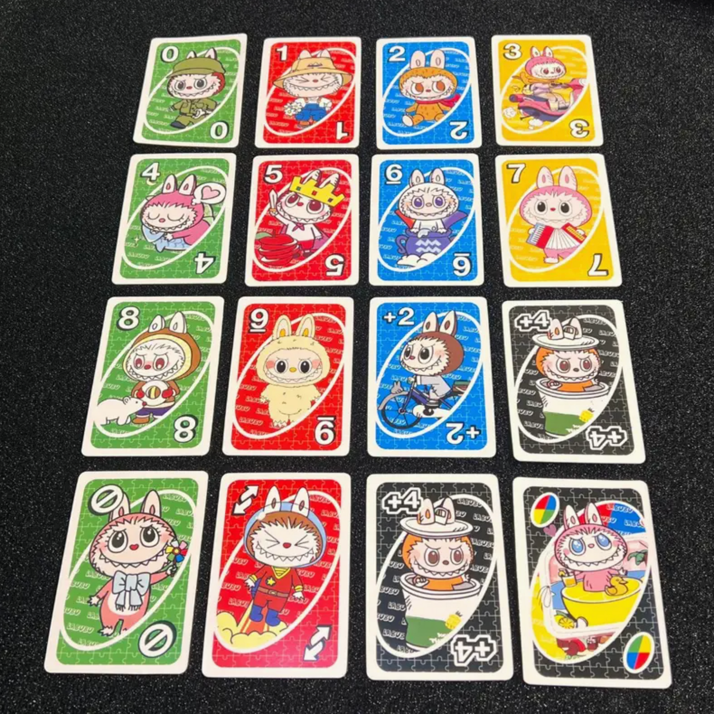 Uno Cards Special Edition: Labubu