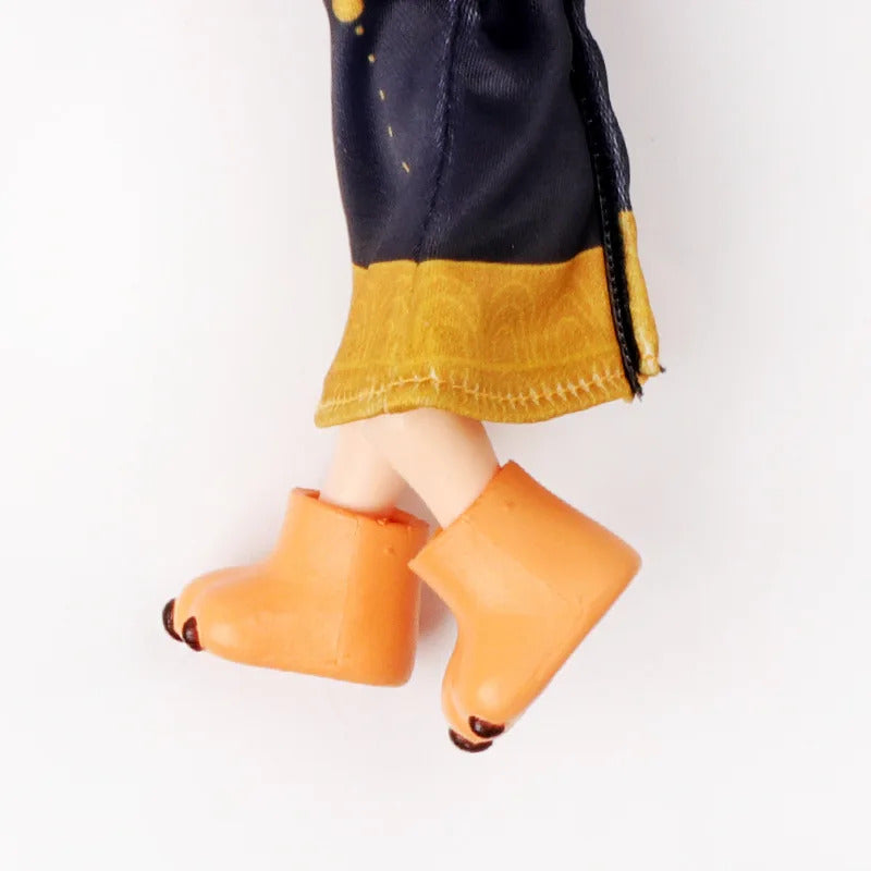 Outdoor Clothes: Cat Shoes and Hands (Nendoriod Doll)