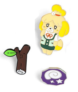 Animal Crossing Pins: Isabelle (With items)