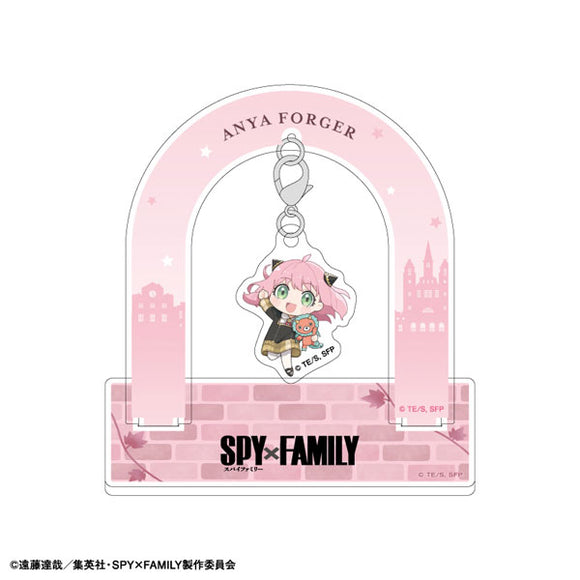 Spy x Family Acrylic Stands: Anya
